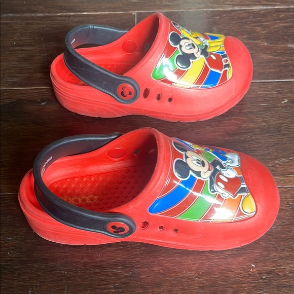 Disney Kids Slip-On Shoes - Picture 5 of 6